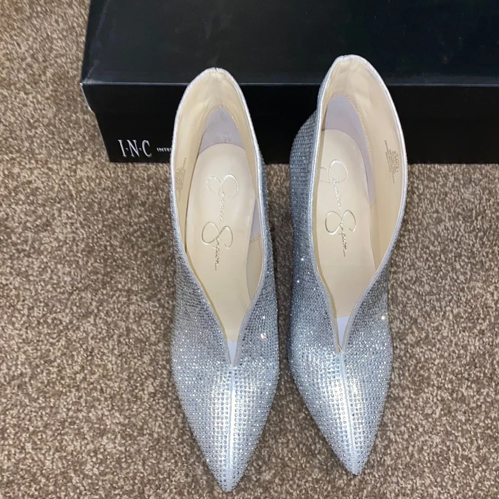 NWOT Jessica Simpson rhinestone embellished silver ankle Boots heels size 9.5M - Picture 3 of 6